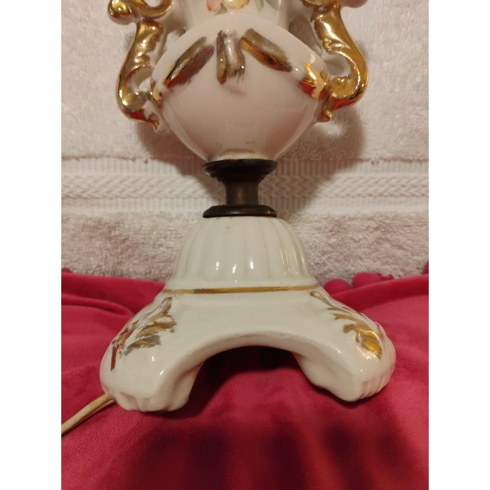 Antique Germany '15108' Porcelain Figural Table Lamp Rose Design‎ With 24K Gold